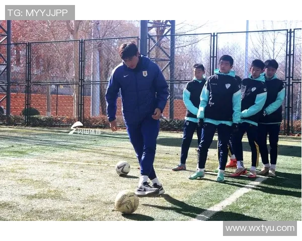 富力足球学校培养未来足球明星助力青少年成长与发展